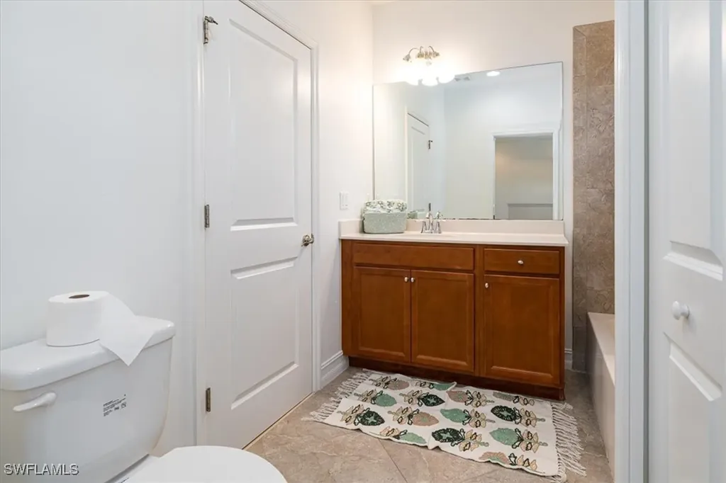 7918 Bristol Circle Naples FL 34120