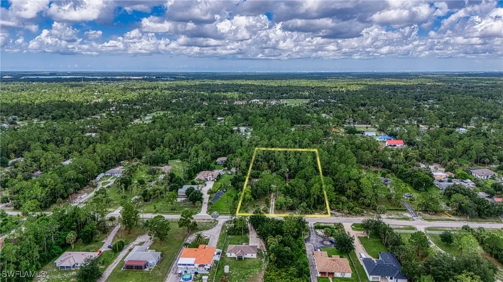 461 16th Street SE Naples FL 34117