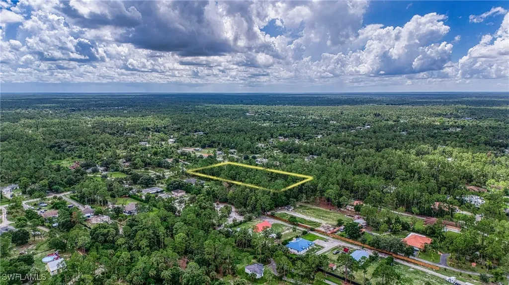 461 16th Street SE Naples FL 34117