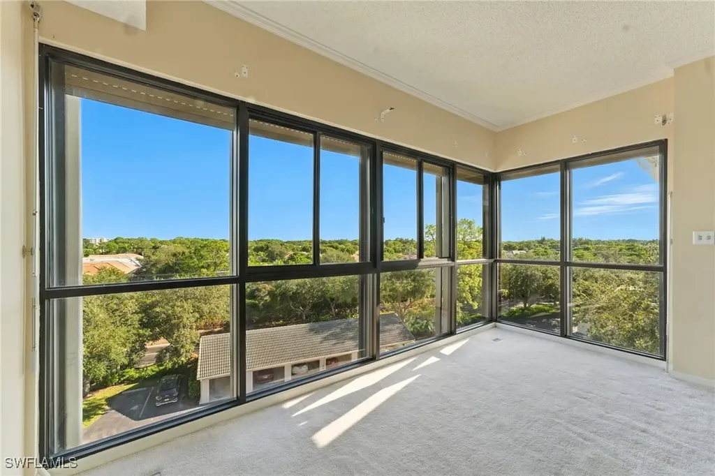 900 Arbor Lake Drive Naples FL 34110