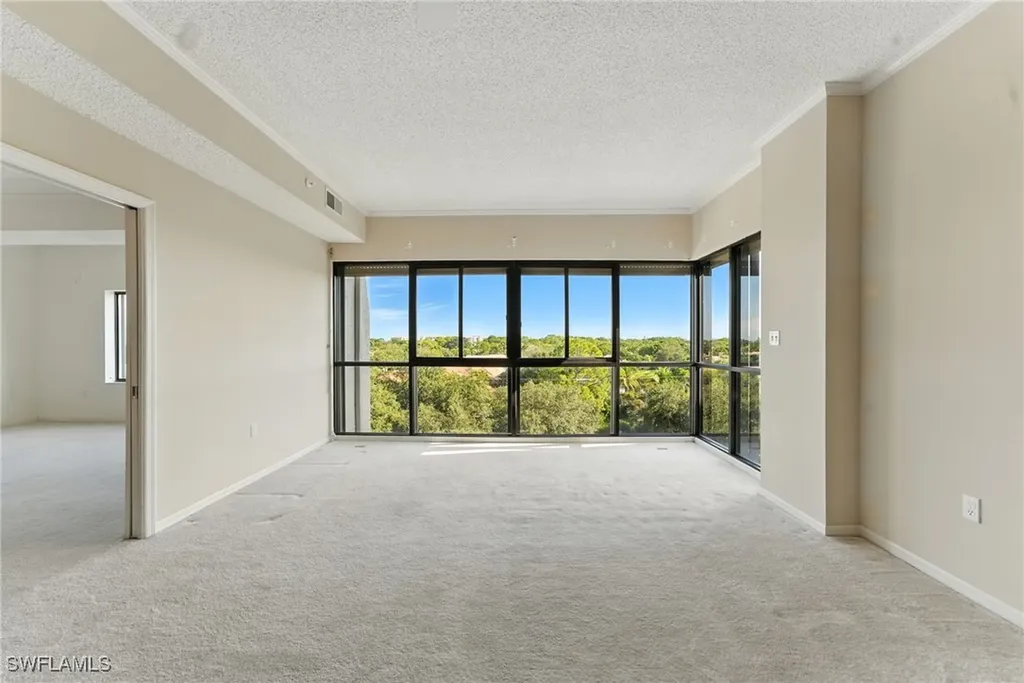 900 Arbor Lake Drive Naples FL 34110