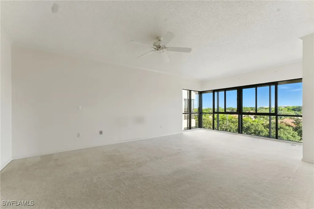 900 Arbor Lake Drive Naples FL 34110