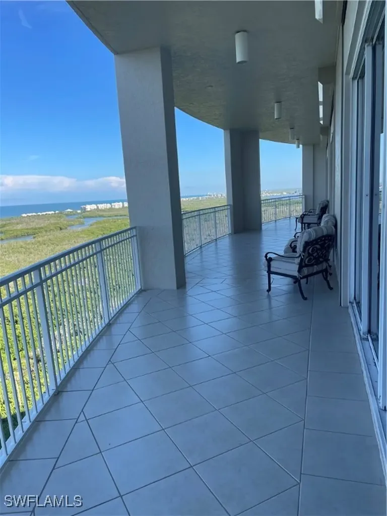 900 Arbor Lake Drive Naples FL 34110