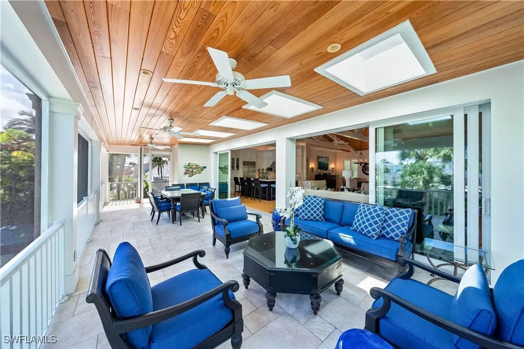 491 17th Avenue S Naples FL 34102