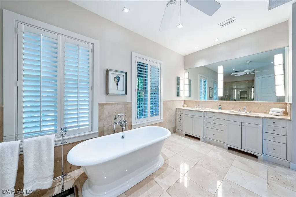 491 17th Avenue S Naples FL 34102
