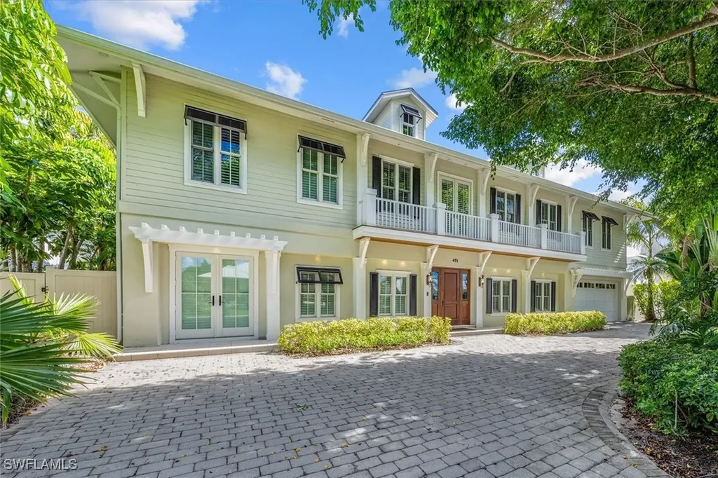 491 17th Avenue S Naples FL 34102