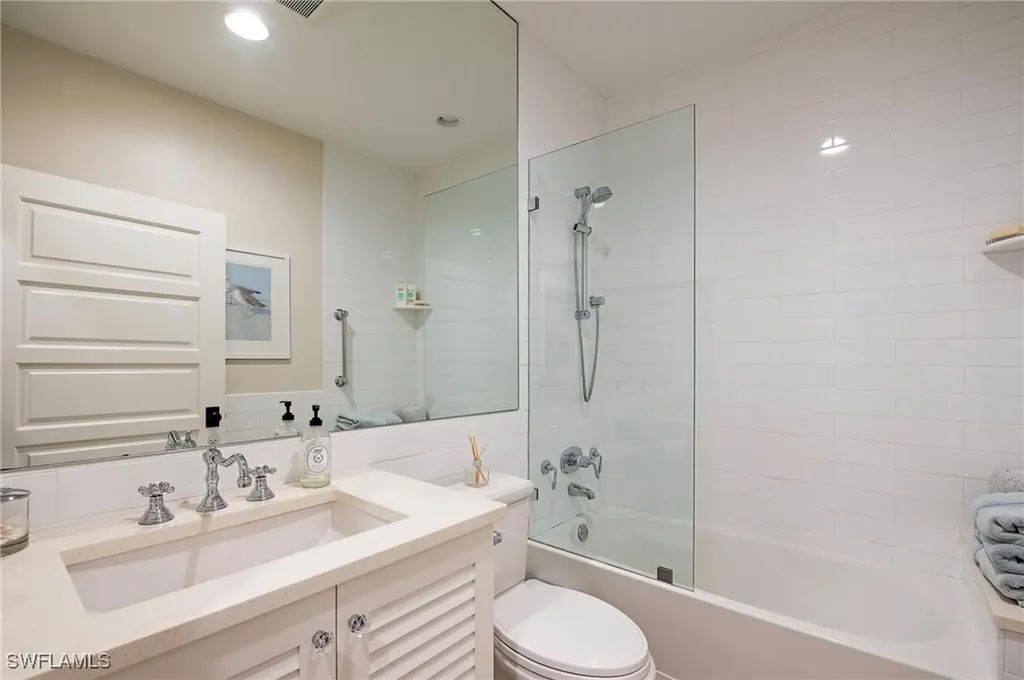 491 17th Avenue S Naples FL 34102