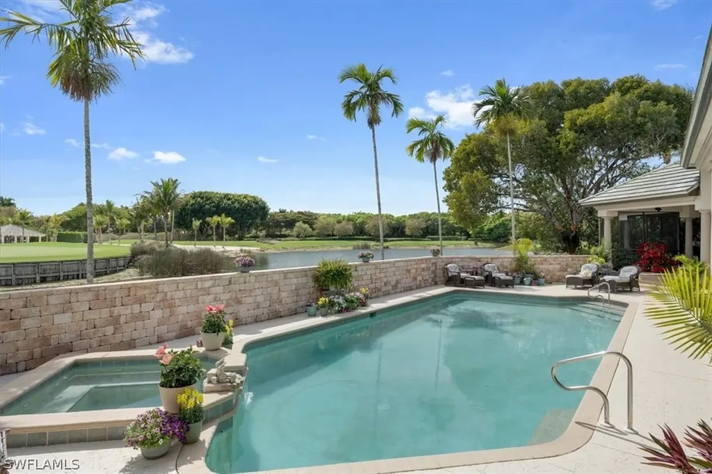 2339 Alexander Palm Drive Naples FL 34105