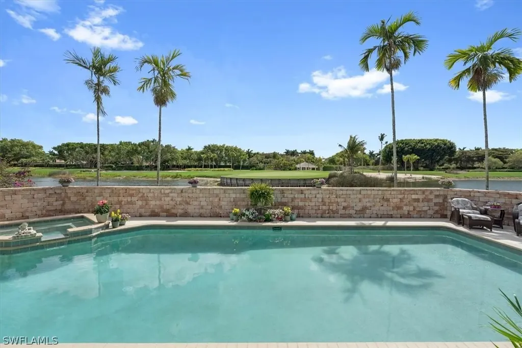 2339 Alexander Palm Drive Naples FL 34105