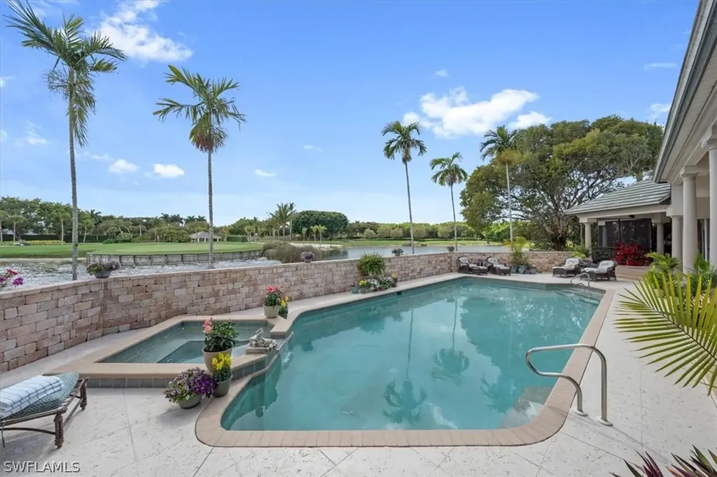 2339 Alexander Palm Drive Naples FL 34105