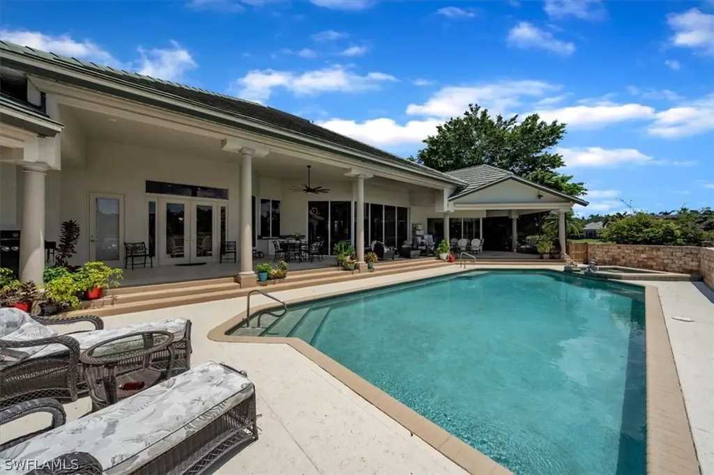 2339 Alexander Palm Drive Naples FL 34105