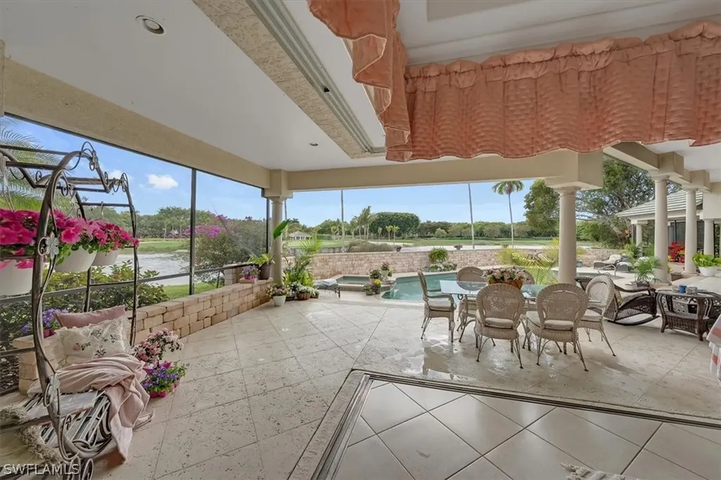 2339 Alexander Palm Drive Naples FL 34105