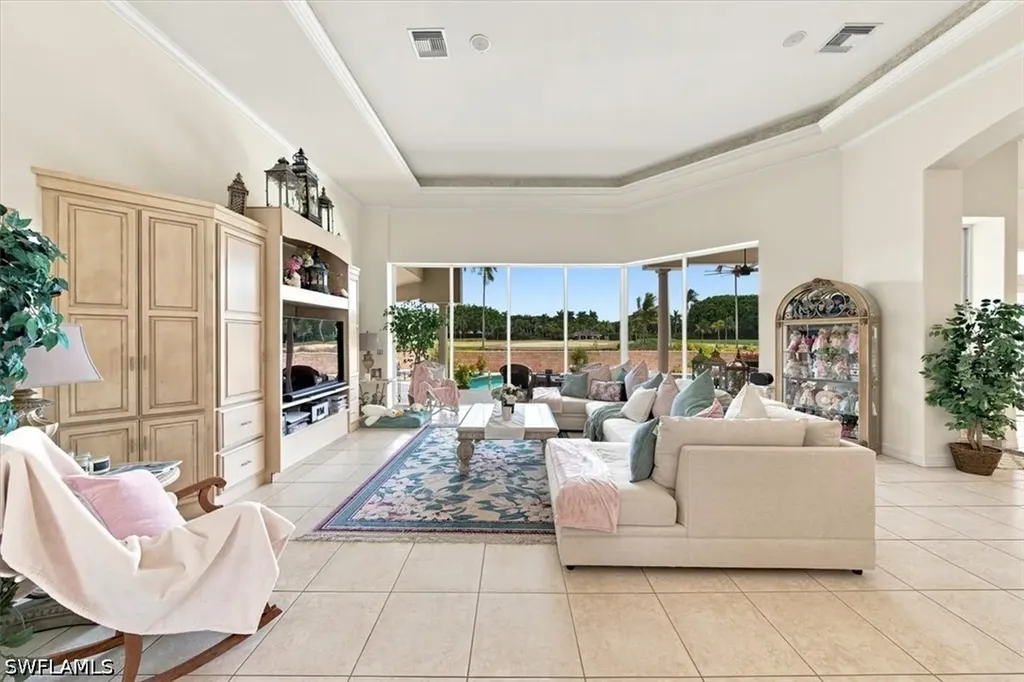 2339 Alexander Palm Drive Naples FL 34105