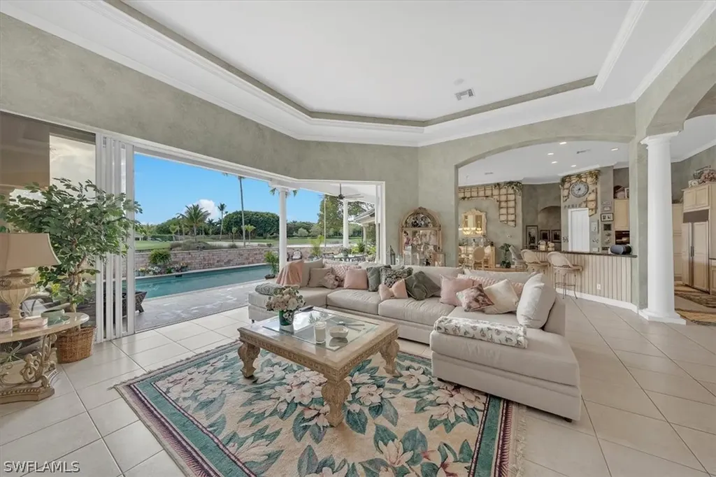2339 Alexander Palm Drive Naples FL 34105