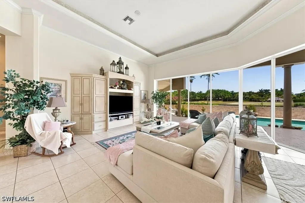 2339 Alexander Palm Drive Naples FL 34105