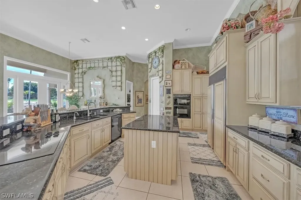 2339 Alexander Palm Drive Naples FL 34105