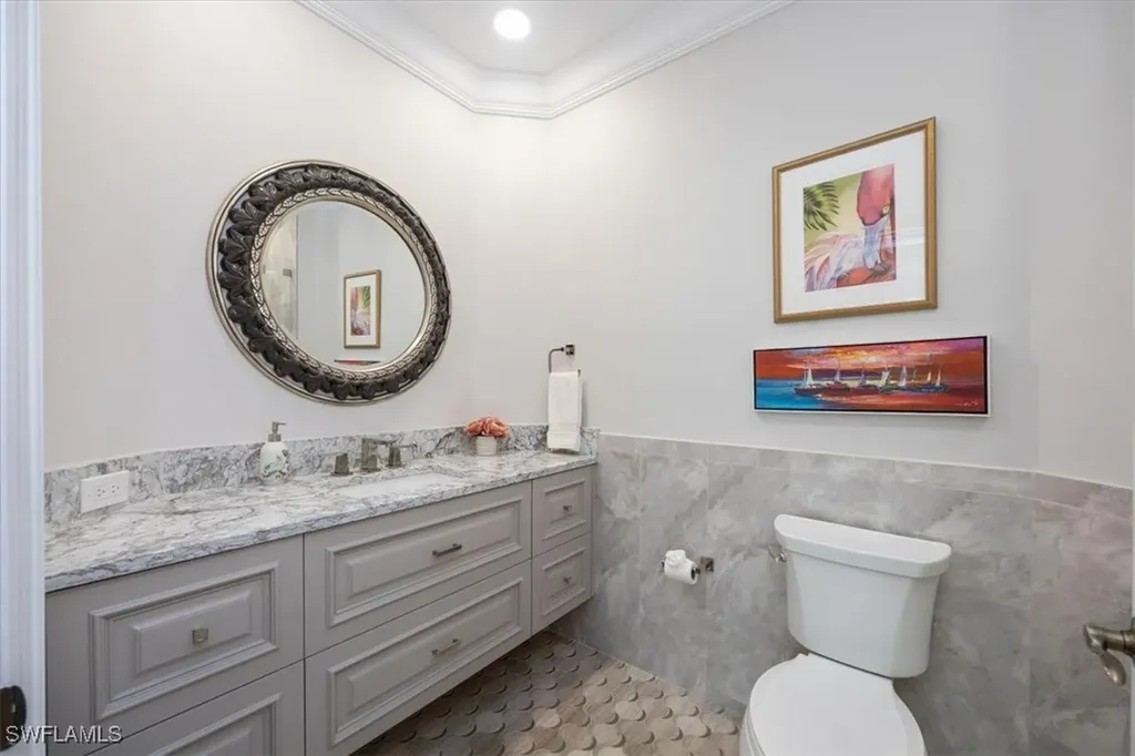 5963 Sand Wedge Lane Naples FL 34110