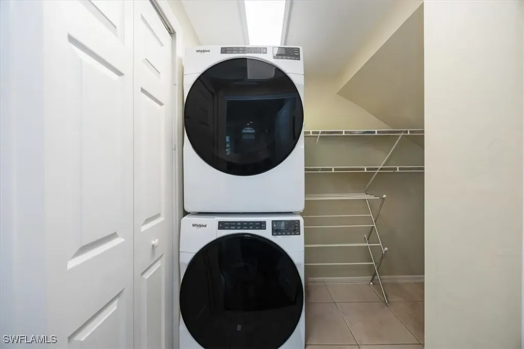 5963 Sand Wedge Lane Naples FL 34110