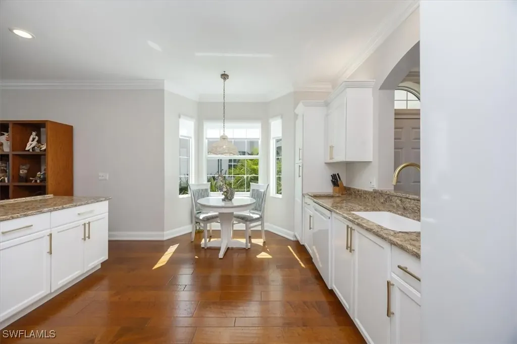 5963 Sand Wedge Lane Naples FL 34110