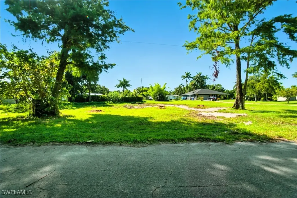 4364 Cypress Lane Fort Myers FL 33905