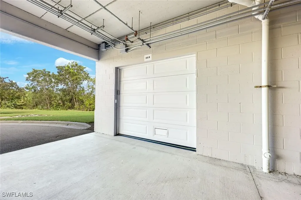 164 Indies Drive E Naples FL 34114