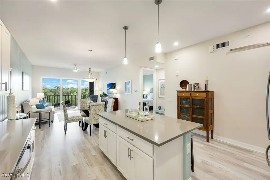 164 Indies Drive E Naples FL 34114