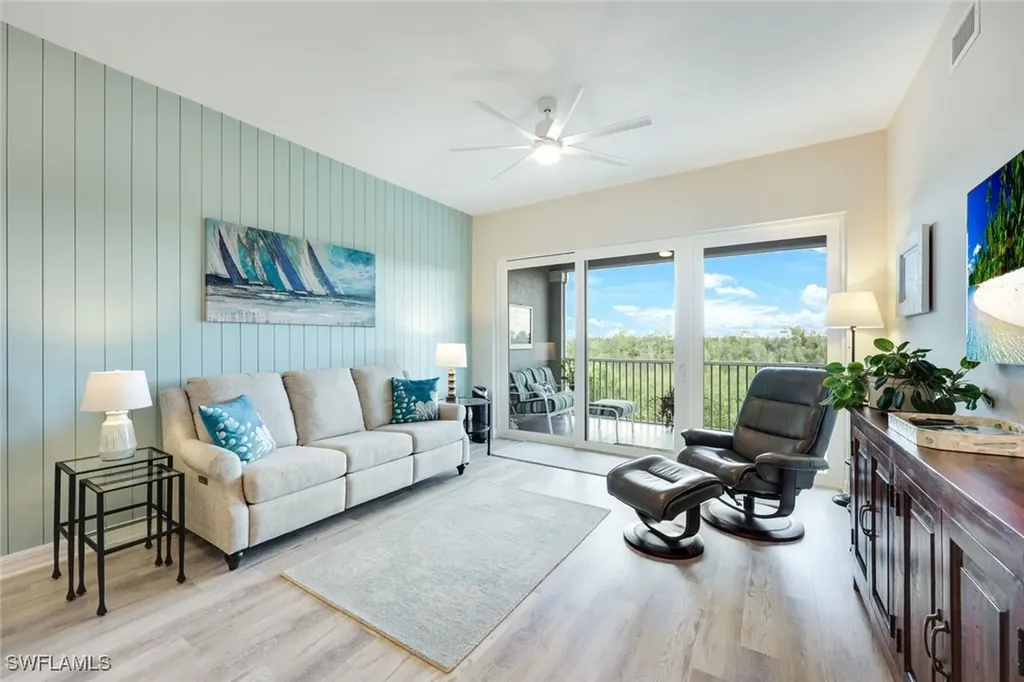 164 Indies Drive E Naples FL 34114