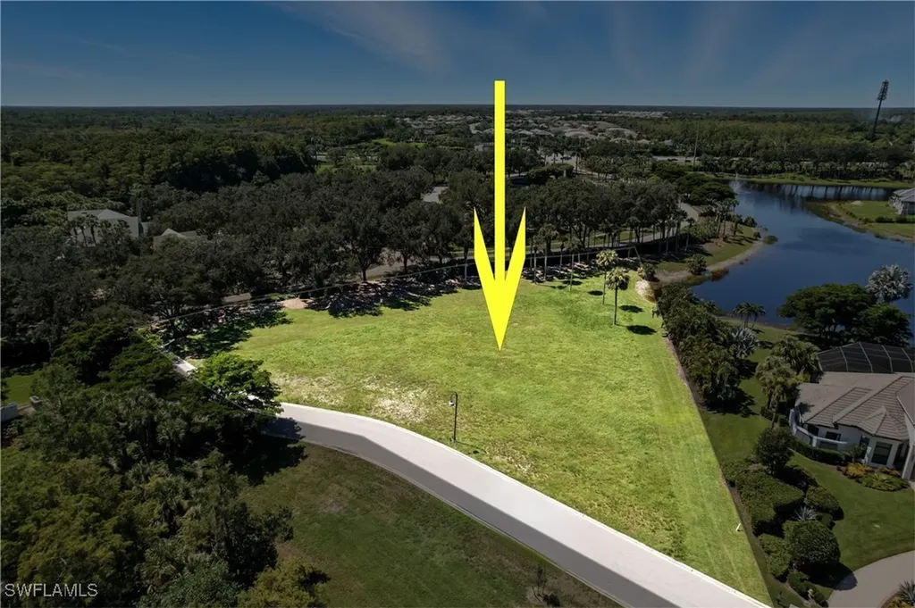 11242 Five Oaks Lane Naples FL 34120