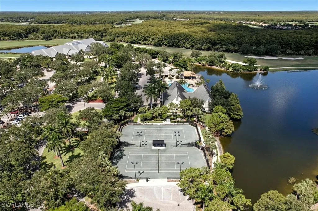 11242 Five Oaks Lane Naples FL 34120