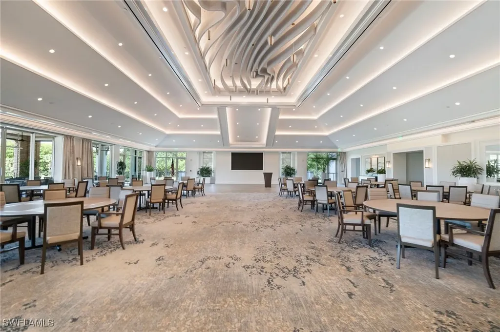 11242 Five Oaks Lane Naples FL 34120