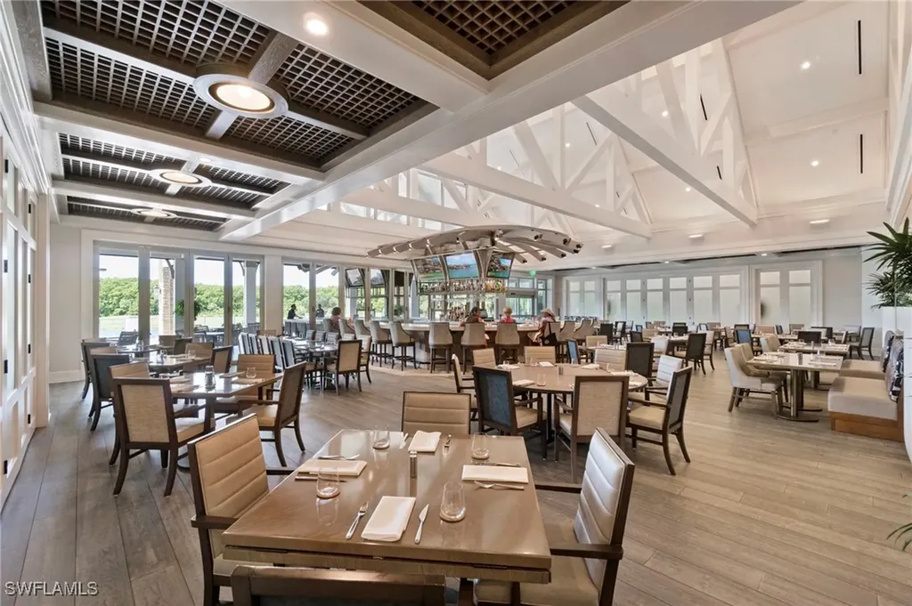 11242 Five Oaks Lane Naples FL 34120