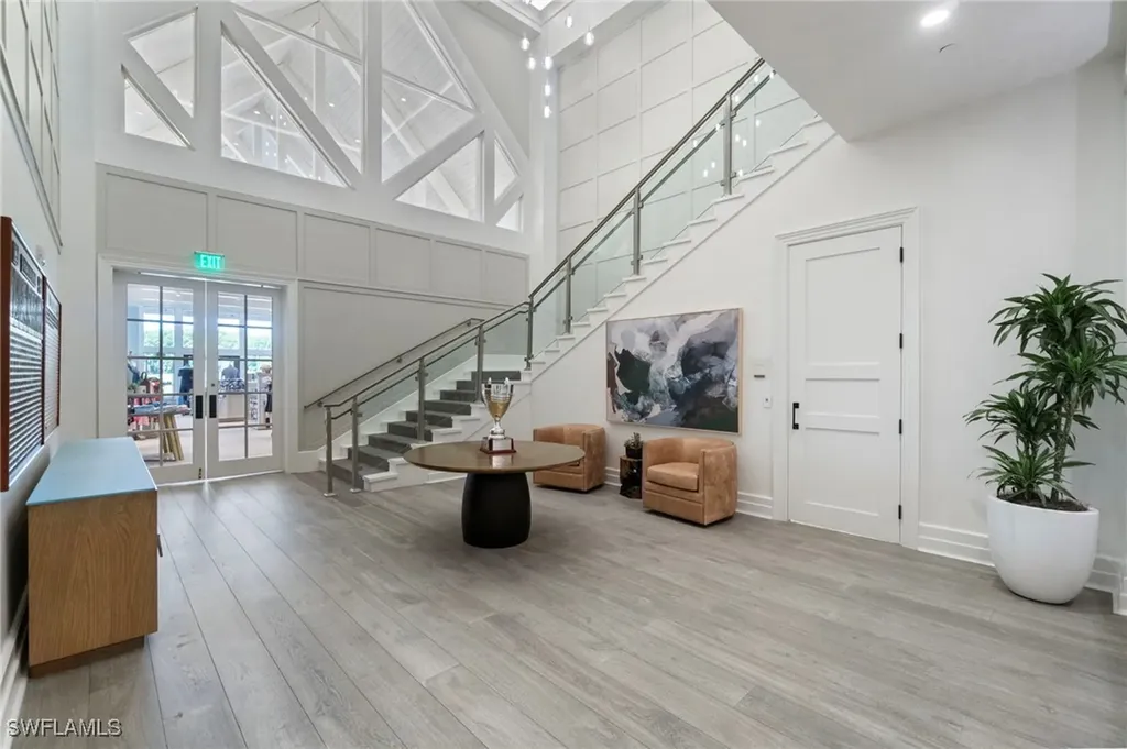 11242 Five Oaks Lane Naples FL 34120