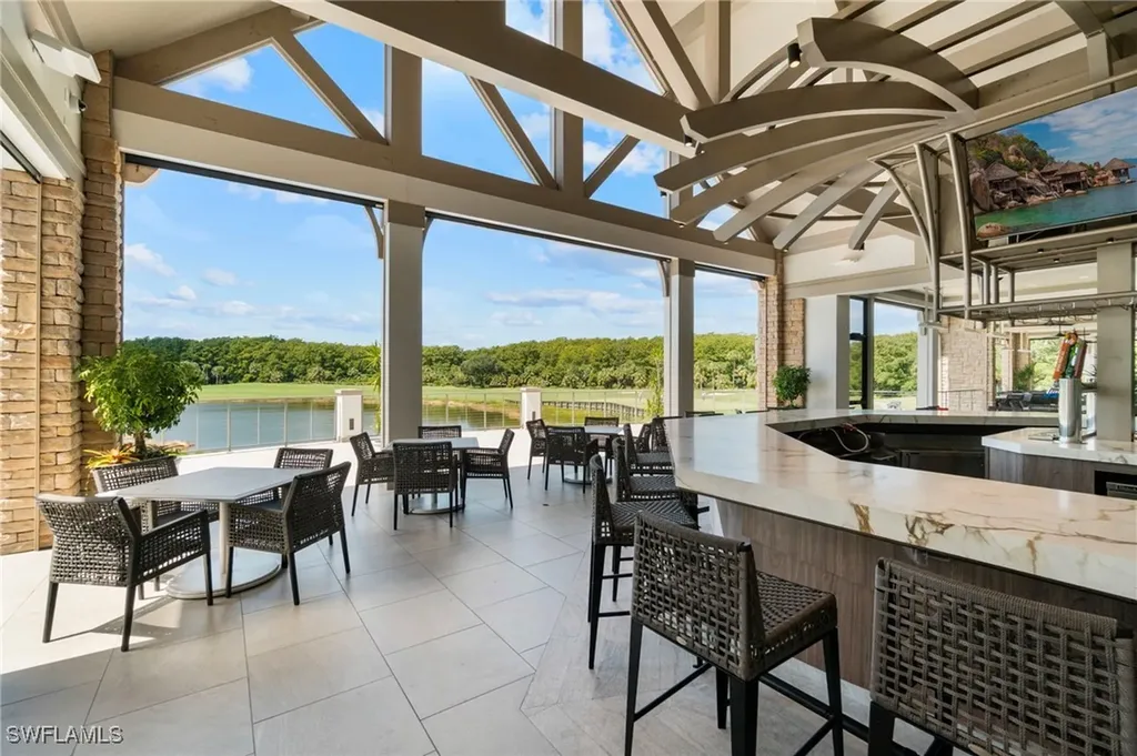 11242 Five Oaks Lane Naples FL 34120