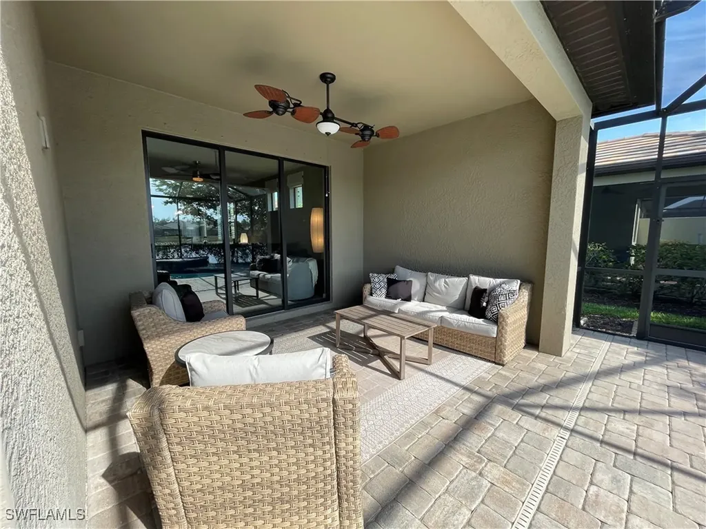 7631 Jacaranda Lane Naples FL 34114