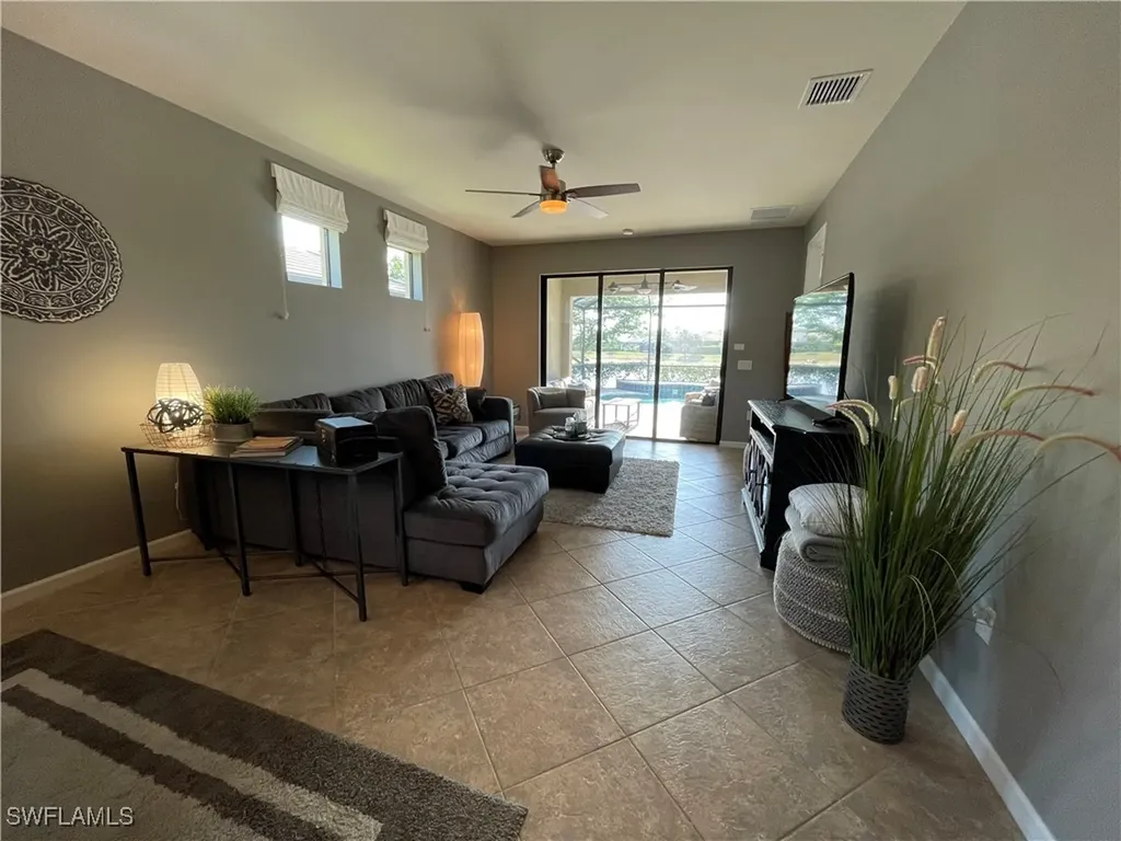 7631 Jacaranda Lane Naples FL 34114