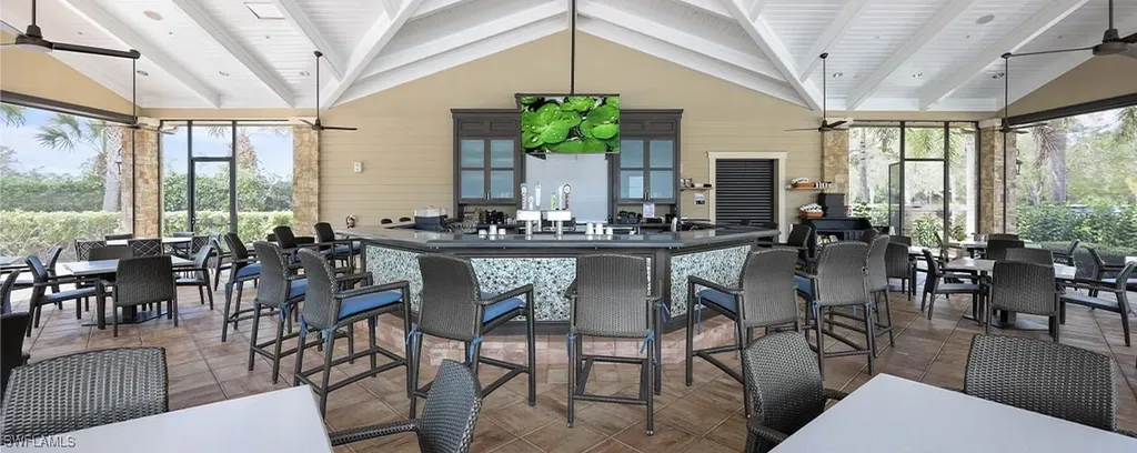 7631 Jacaranda Lane Naples FL 34114