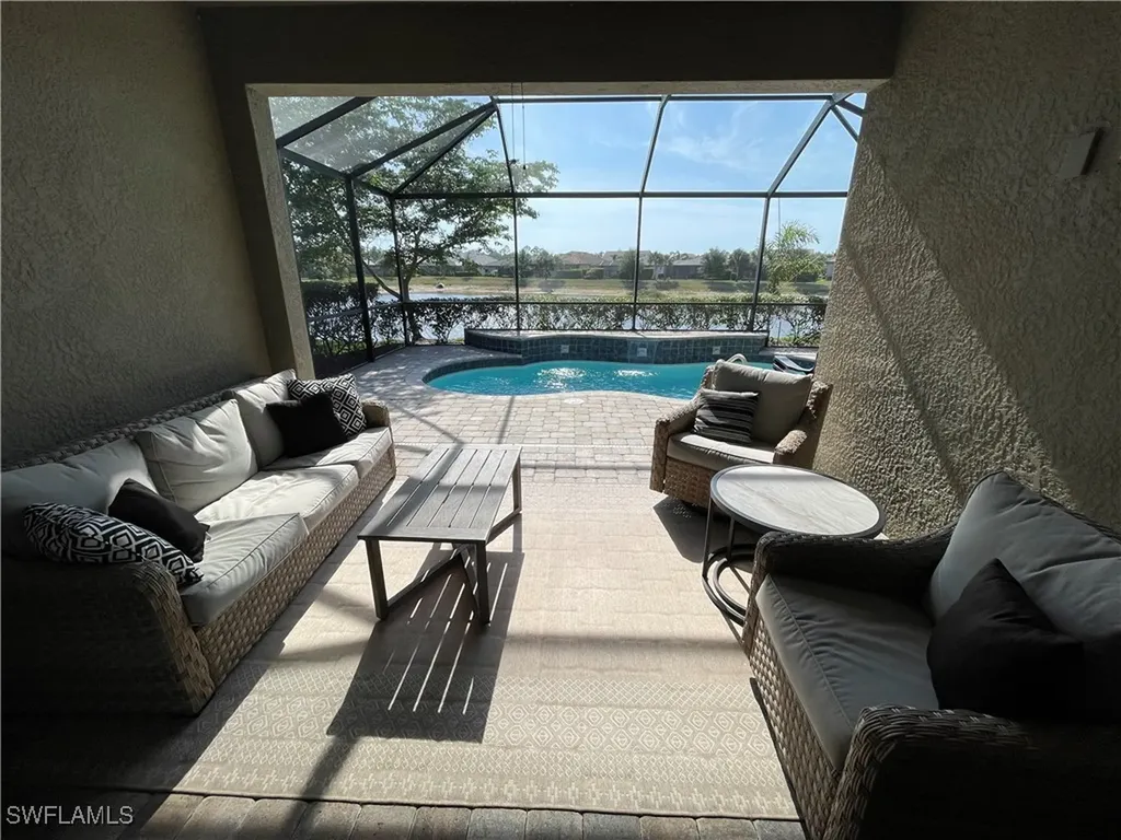 7631 Jacaranda Lane Naples FL 34114