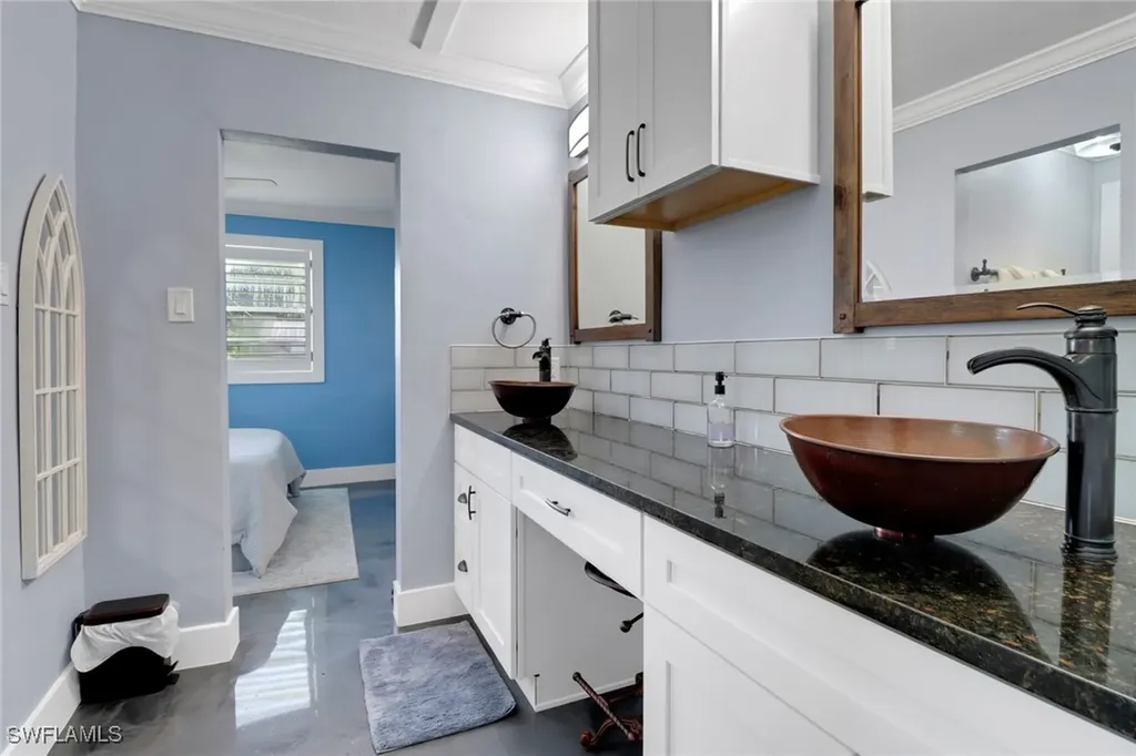 9804 Montana Court Bonita Springs FL 34135