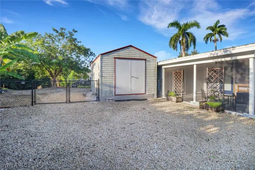 9804 Montana Court Bonita Springs FL 34135