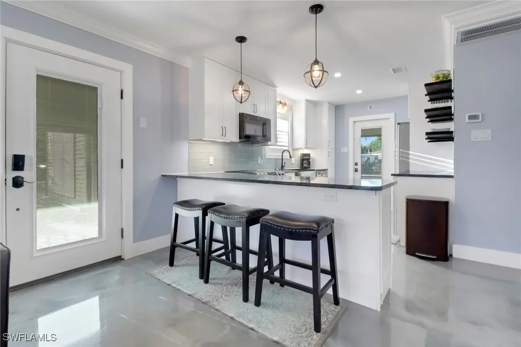 9804 Montana Court Bonita Springs FL 34135