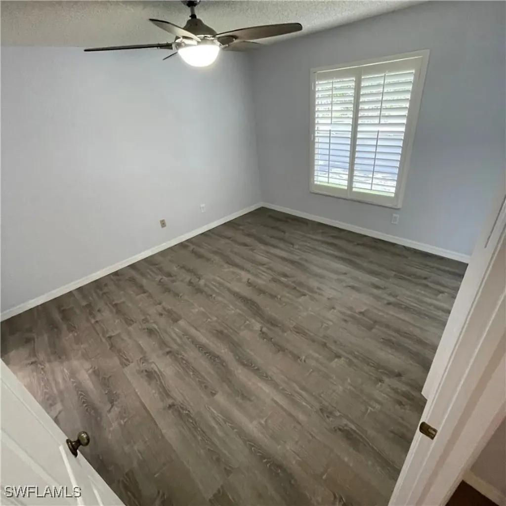 9600 Victoria Lane Naples FL 34109
