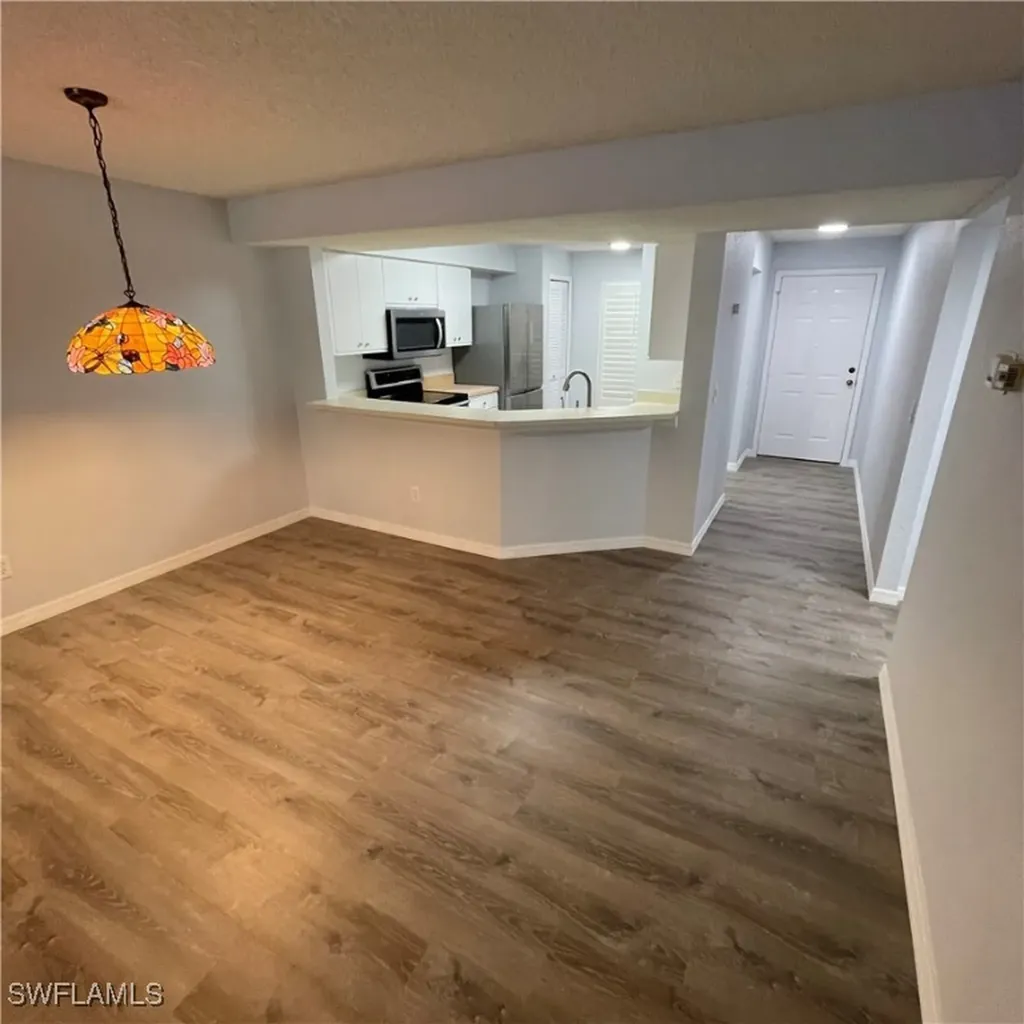 9600 Victoria Lane Naples FL 34109