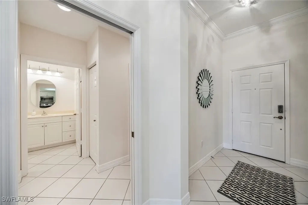 410 Bayfront Place Naples FL 34102