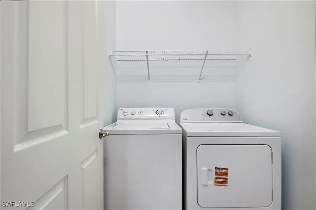 9064 Capistrano Street N Naples FL 34113