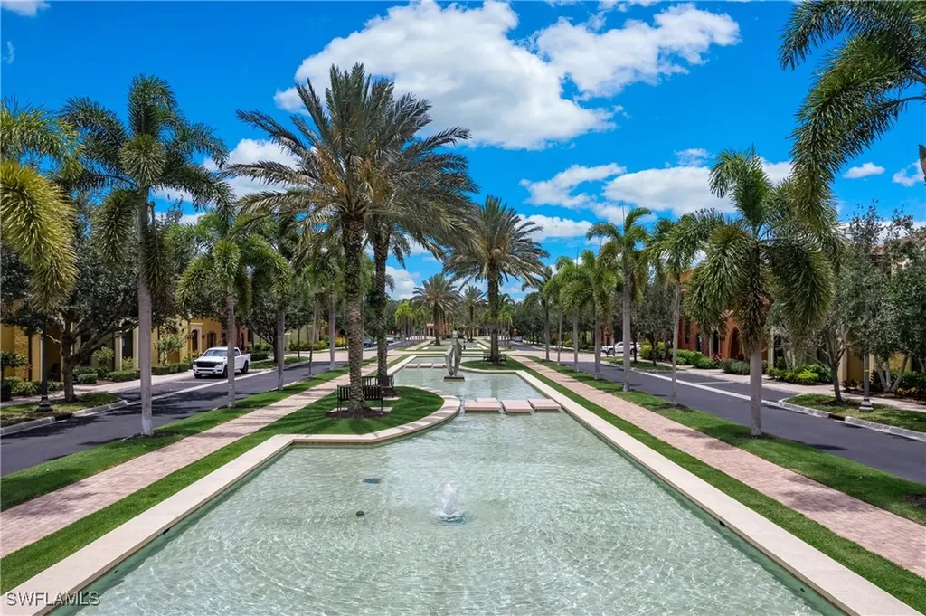 9064 Capistrano Street N Naples FL 34113