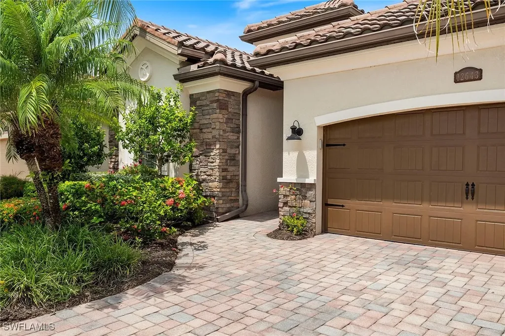 12643 Kinross Lane Naples FL 34120