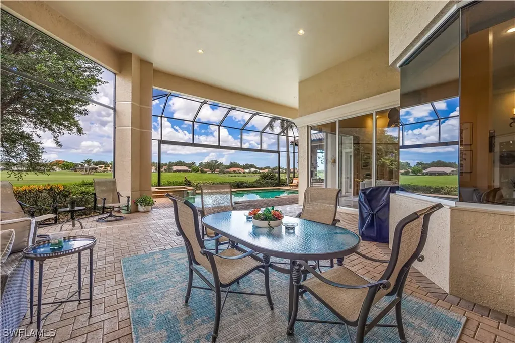 412 Terracina Way Naples FL 34119