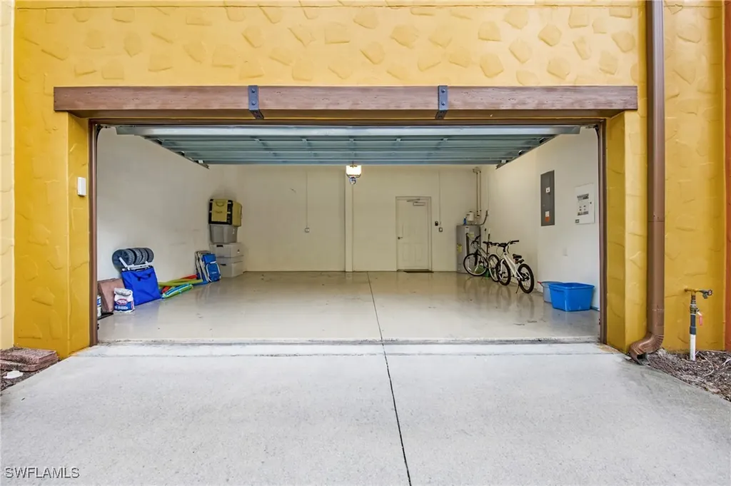 8975 Malibu Street Naples FL 34113