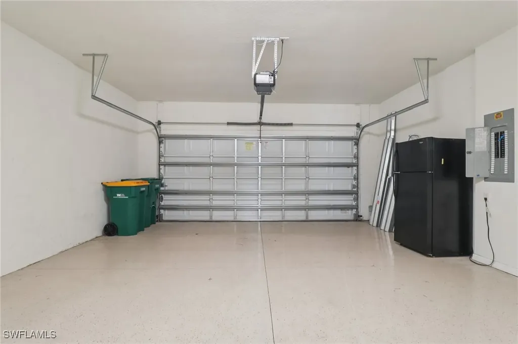 9227 Shadow Oak Lane Naples FL 34120