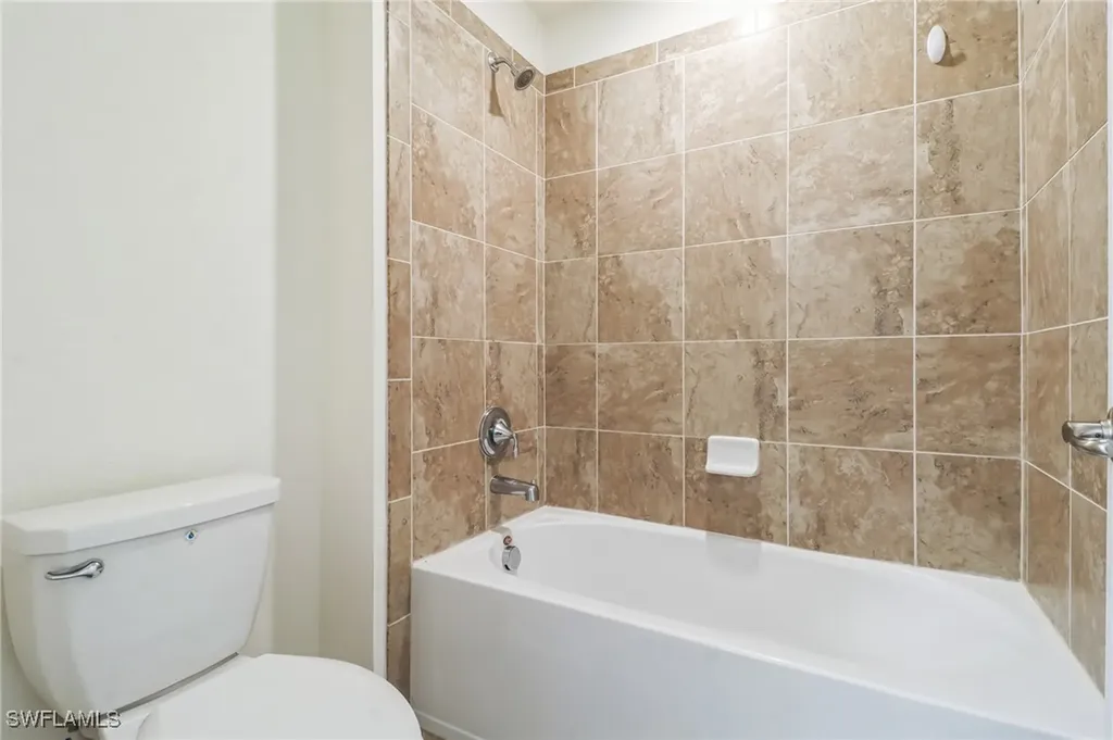 9227 Shadow Oak Lane Naples FL 34120